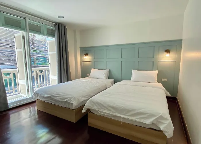Forgotten Silom Albergue *